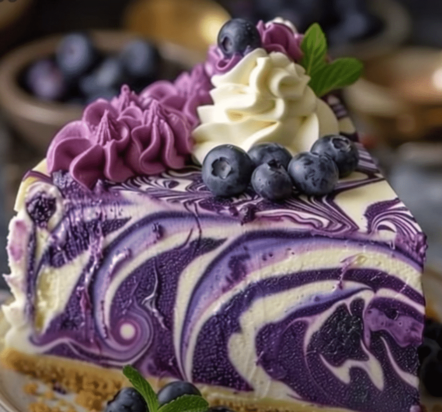 Elegant White Chocolate Blueberry Cheesecake Elegant White Chocolate Blueberry Cheesecake