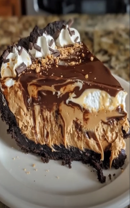 Creamy Chocolate Peanut Butter Mud Pie Dream Dessert