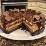 Reese's Peanut Butter Chocolate Cake Cheesecake 2 image.png 202606091644